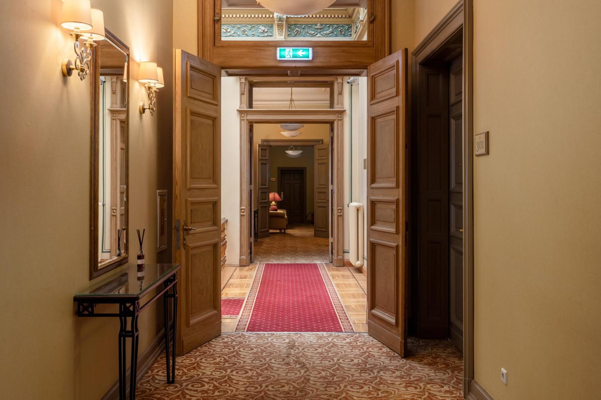 The Benjamin House Hotel Riga Exterior photo